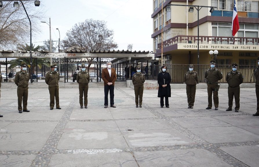 Delegado Presidencial dio la bienvenida a 11 nuevos carabineros de la Segunda Comisaría de San Felipe