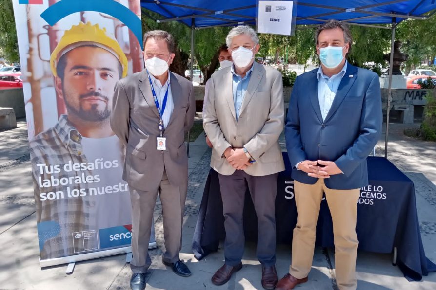 Exitosa Feria para Emprendedores se realizó en Plaza Cívica de San Felipe