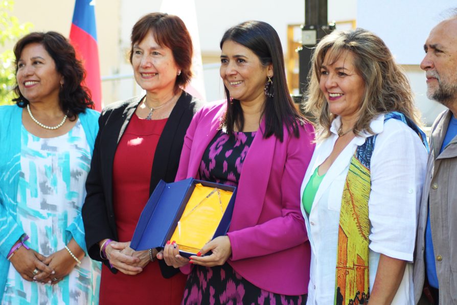 <strong>Delegada Maricel Martínez es premiada como “Mujer Destacada en Política” en ceremonia de conmemoración por el Día Internacional de la Mujer 2023</strong>