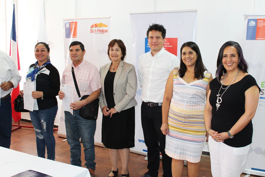 Autoridades firman convenio de colaboración para “Ecomercado Solidario” de San Felipe